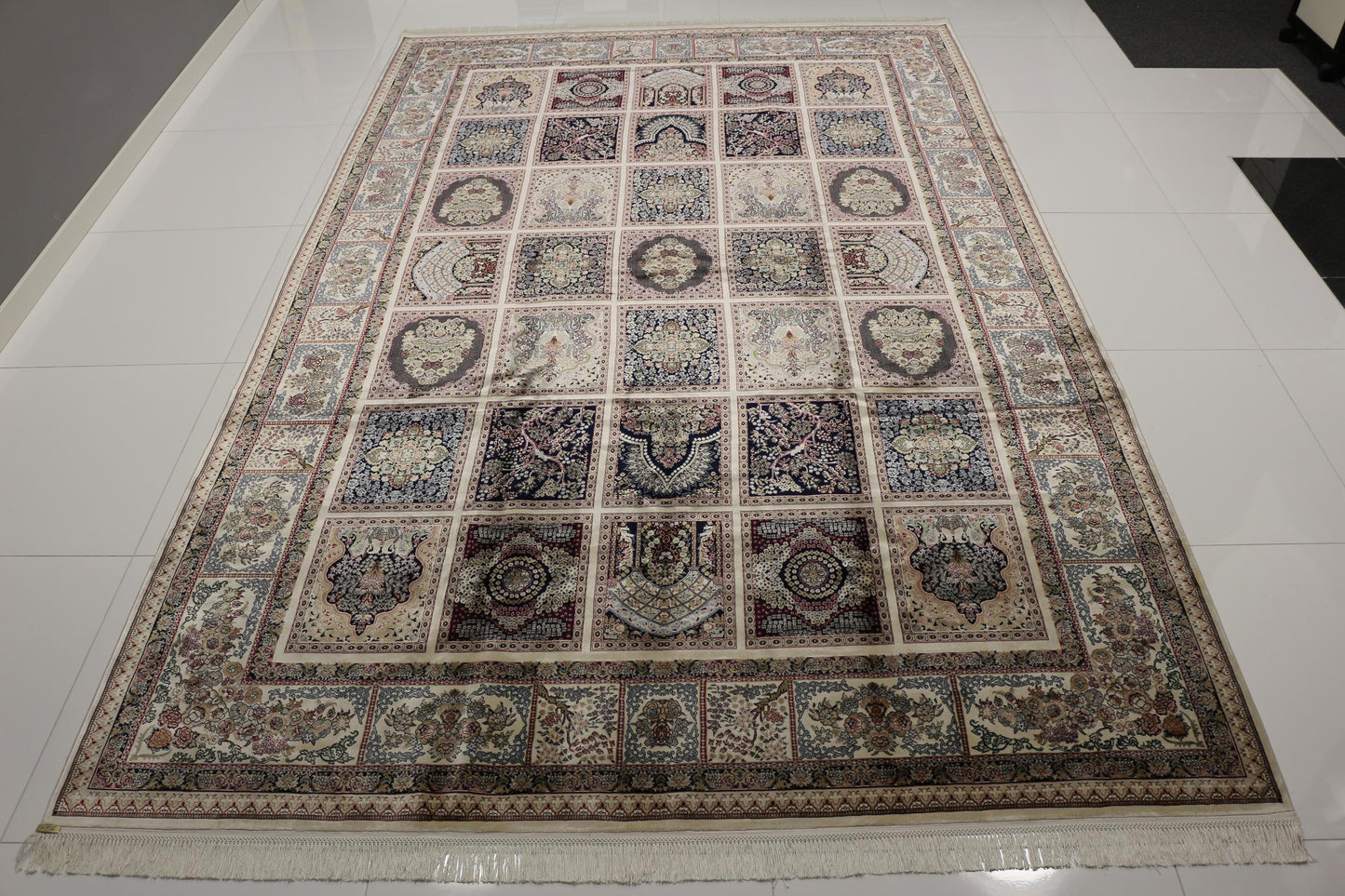 Bakhtiari silkki-matto 200 X 300 cm