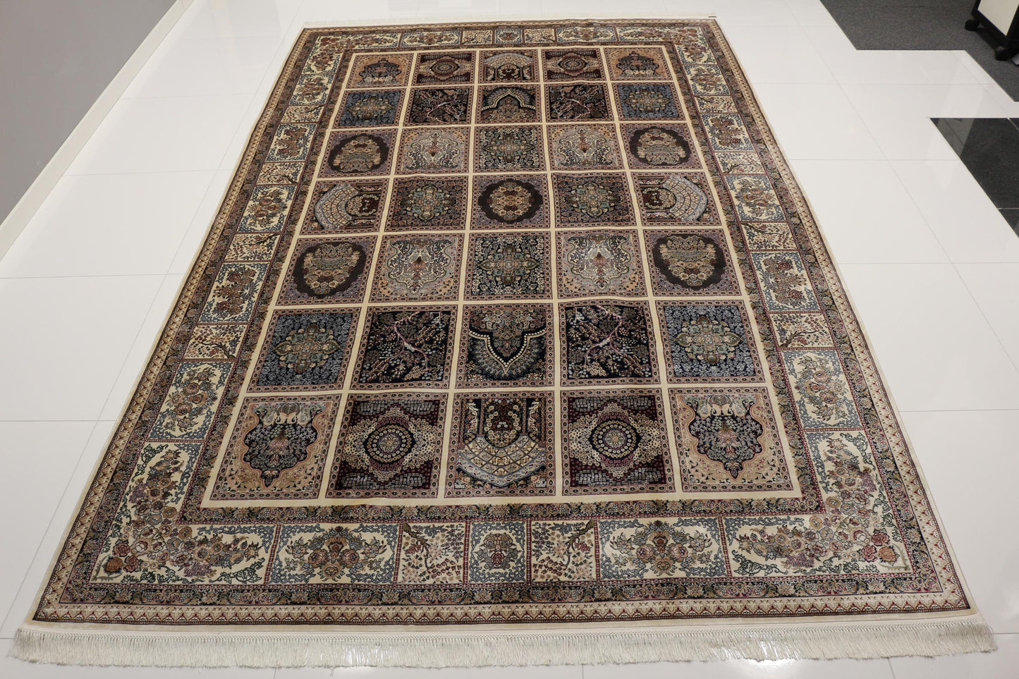 Bakhtiari silkki-matto 200 X 300 cm