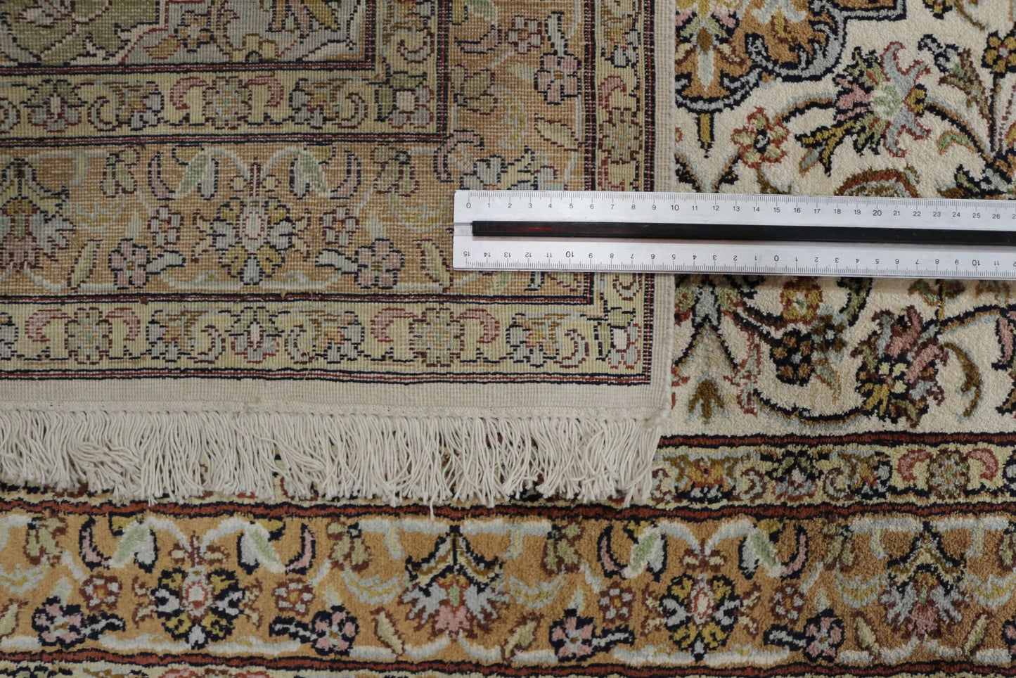 Kashmir silkki-matto 94 X 150 cm Aitomatto