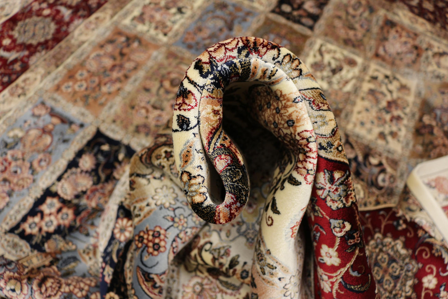 Bakhtiari silkki-matto 200 X 300 cm