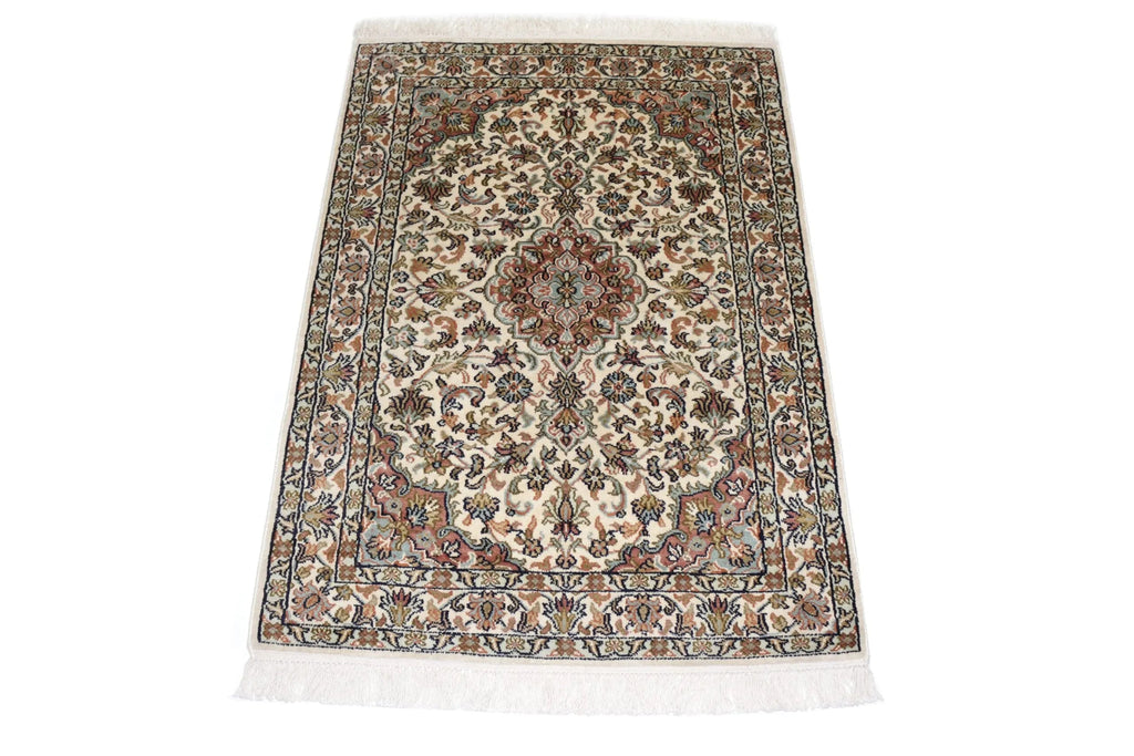 Kashmir silkki-matto 65 X 93 cm Aitomatto