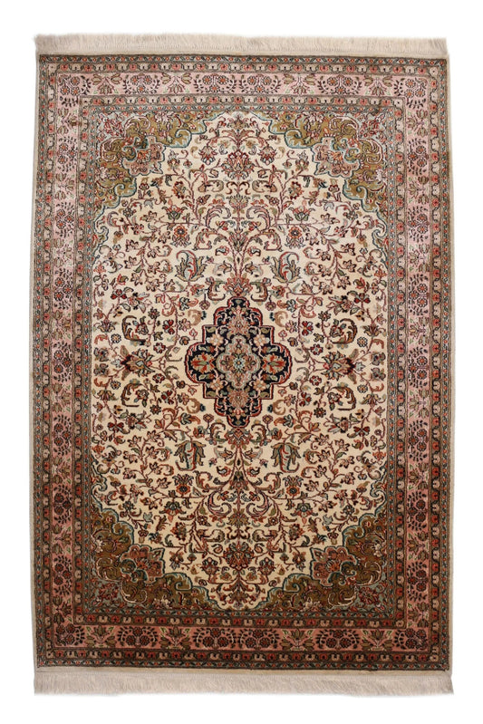 Kashmir silkki-matto 92 X 151 cm Aitomatto