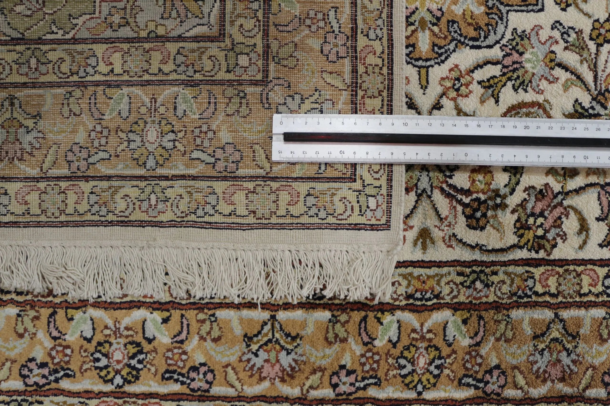 Kashmir silkki-matto 94 X 150 cm Aitomatto