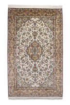 Kashmir silkki-matto 94 X 150 cm Aitomatto