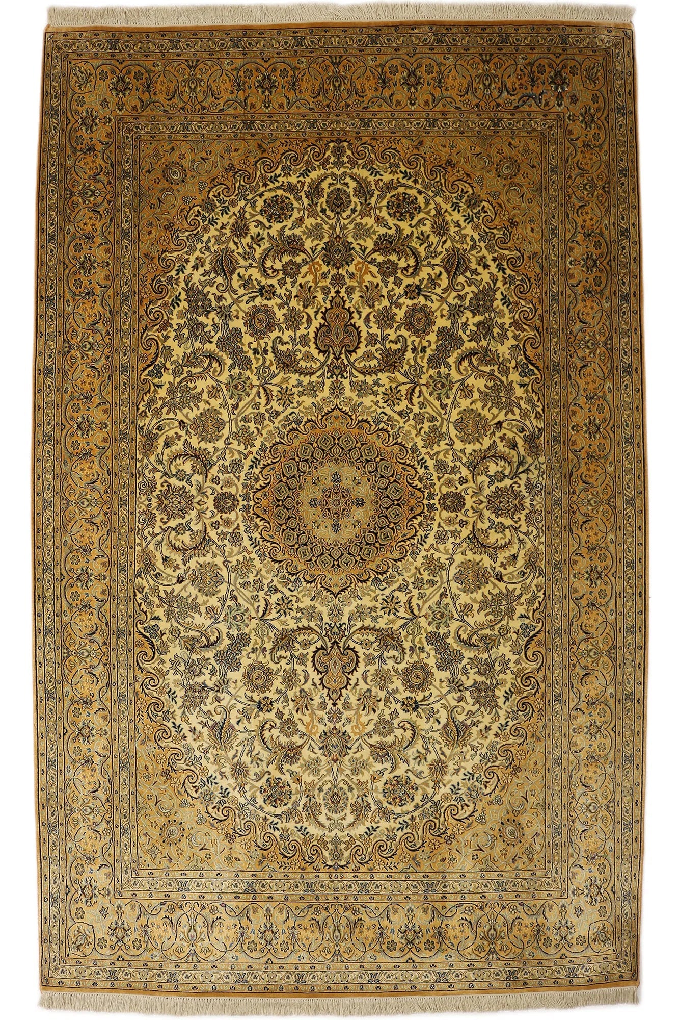 Kashmir silkki-matto 121 X 194 cm Aitomatto